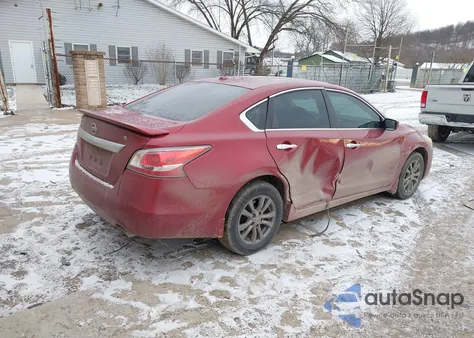 2015 Nissan Altima 2.5 S из США, поврежденный, VIN 1N4AL3APXFN861289